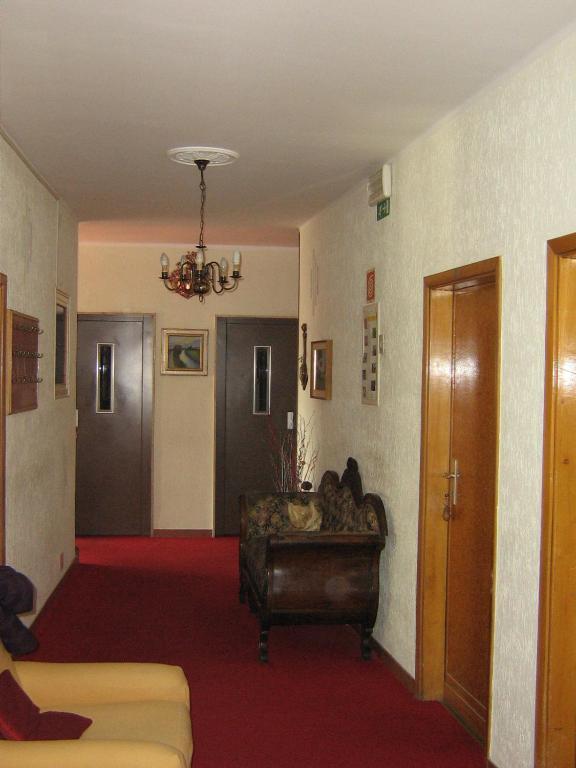 Lux Hotel